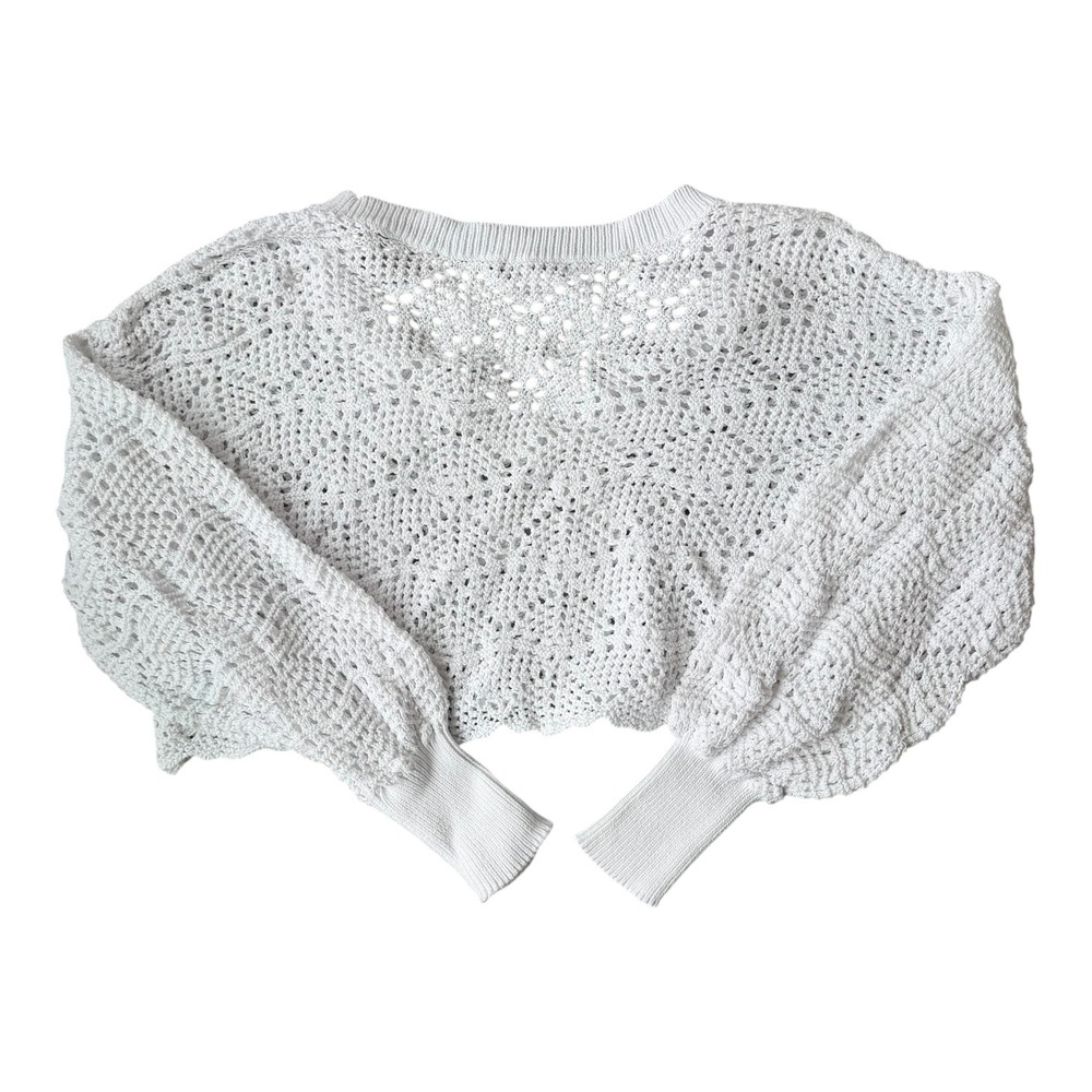 AQUA Women's Cropped Scalloped‎ Crochet V Neck Sweater Small Boho Festival Layer - Picture 3 of 4